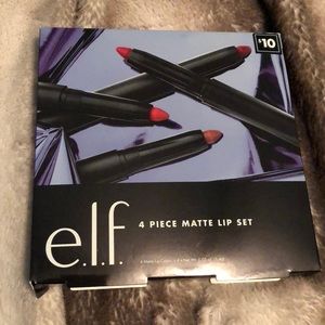 E.L.F. 4 PIECE MATTE LIP SET